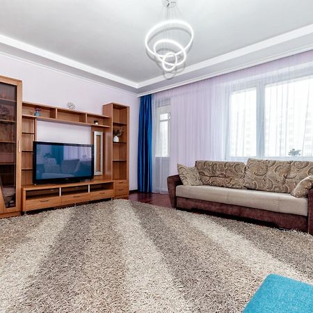 Апартаменты 2Day Apart У Байтерека Astana Extérieur photo