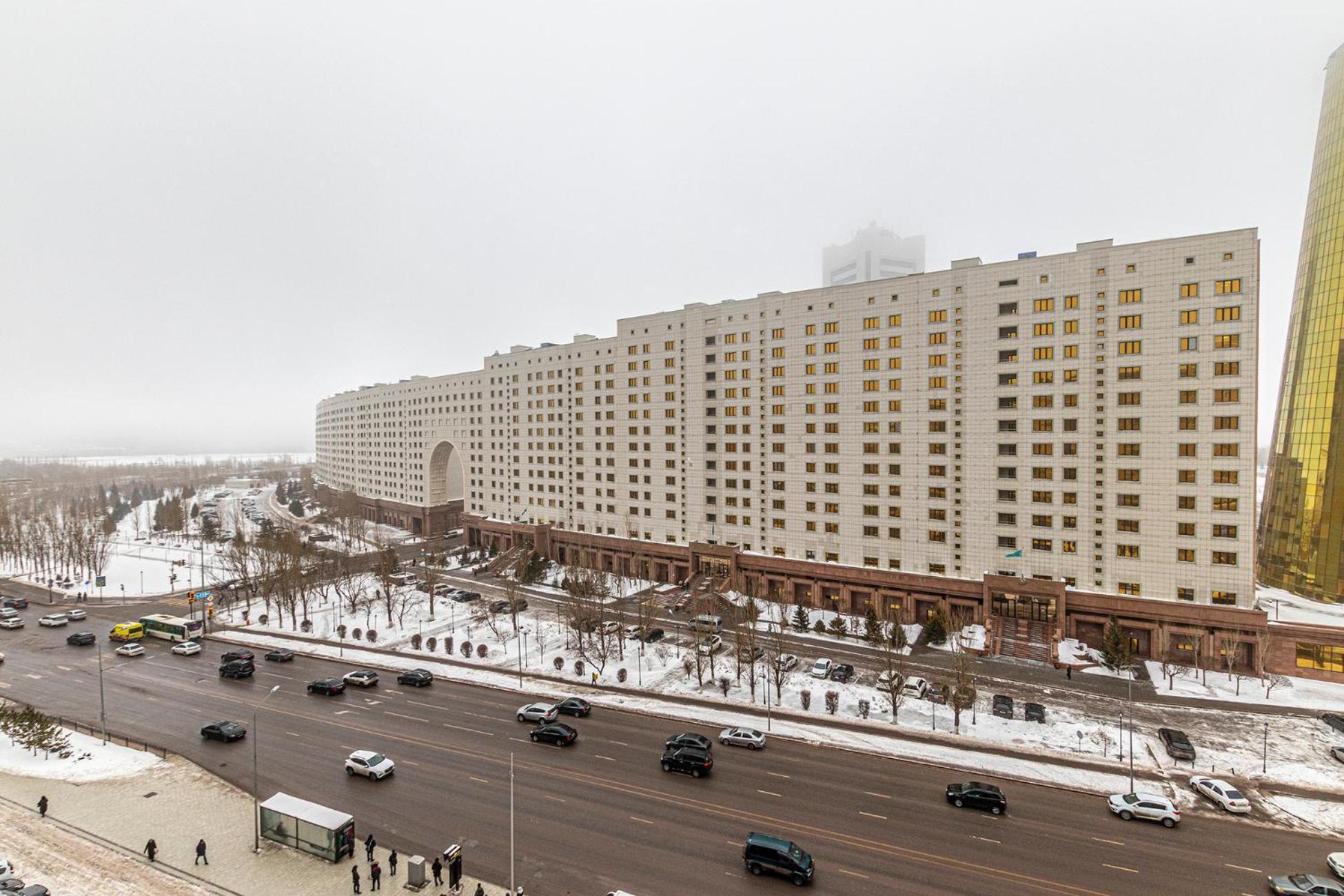 Апартаменты 2Day Apart У Байтерека Astana Extérieur photo